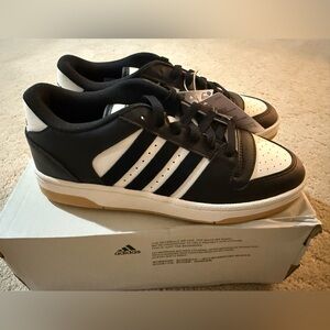 Adidas Break Start J  Black/Cloud White Size 5Y  unisex